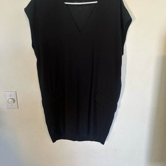 BANANA REPUBLIC Crepe Cocoon Tee Dress Black XS - Picture 2 of 8